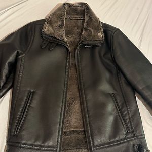 Karl Lagerfeld Sherpa